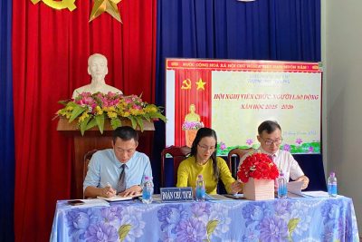 Hội nghị Viên chức – Người lao động trường THCS Trần Phú năm học 2025-2026