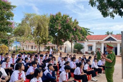 Tuyên truyền phòng chống bạo lực học đường