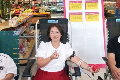 giáo viên trường THCS Trần Phú tích cực hưởng ứng phong trào Hiến máu nhân đạo